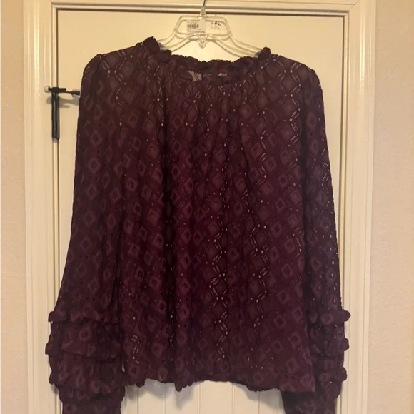 Neiman Marcus Plum Lace Blouse - Picture 4 of 5